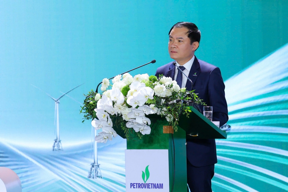 Chủ tịch HĐTV, Tổng Giám đốc Petrovietnam Lê Ngọc Sơn: Petrovietnam sẽ giữ vững tinh thần chiến binh, quyết tâm hoàn thành thắng lợi nhiệm vụ năm 2026, tạo đà vững chắc cho giai đoạn phát triển mới. Chủ tịch HĐTV, Tổng Giám đốc Petrovietnam Lê Ngọc Sơn: Petrovietnam sẽ giữ vững tinh thần chiến binh, quyết tâm hoàn thành thắng lợi nhiệm vụ năm 2026, tạo đà vững chắc cho giai đoạn phát triển mới.