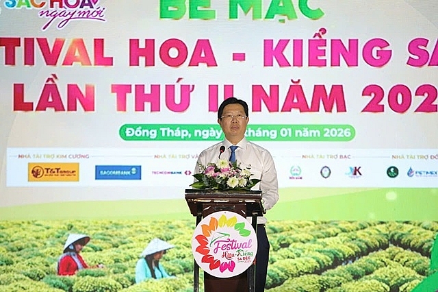 Ông Huỳnh Minh Tuấn, Phó Chủ tịch UBND tỉnh Đồng Tháp, Trưởng Ban Tổ chức phát biểu bế mạc Festival