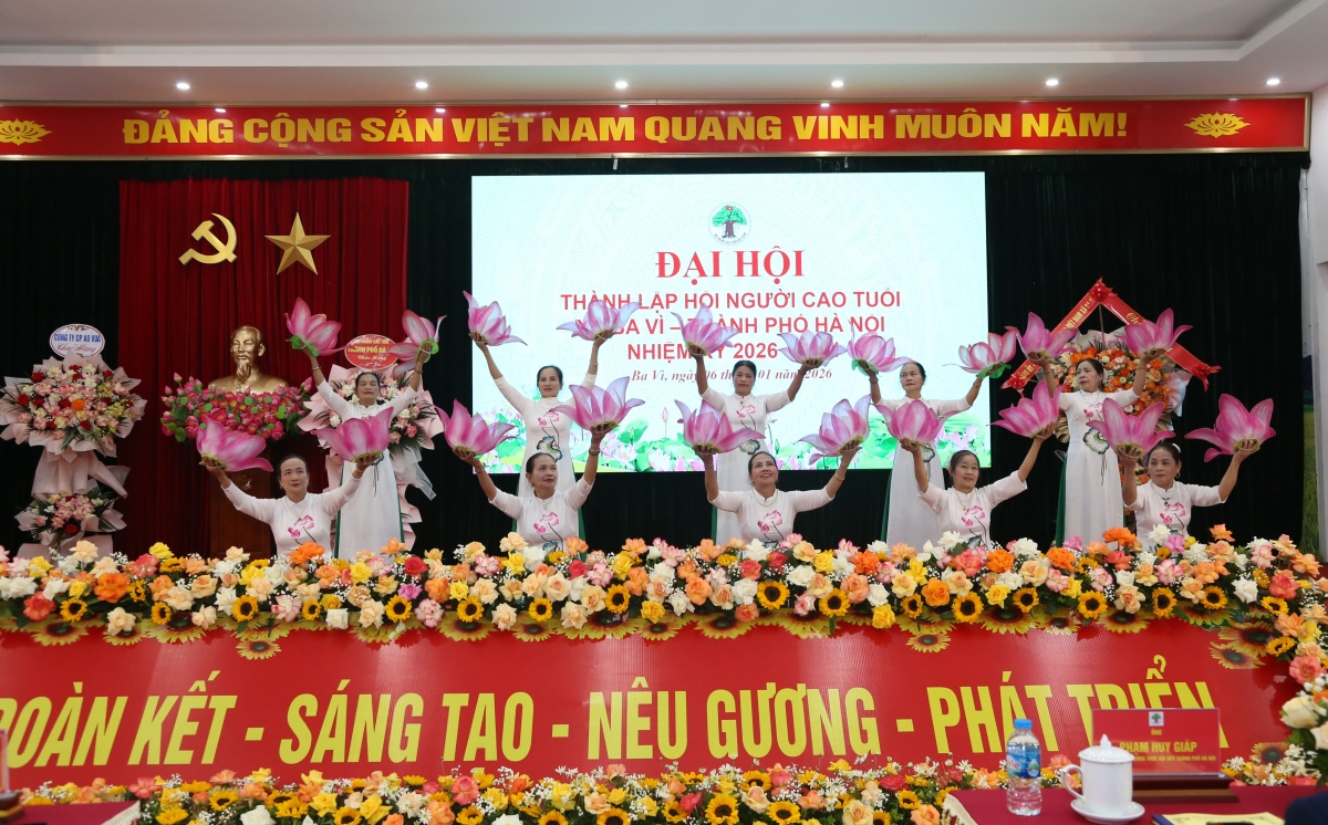 Tiết mục văn nghệ chào mừng Đại hội Tiết mục văn nghệ chào mừng Đại hội