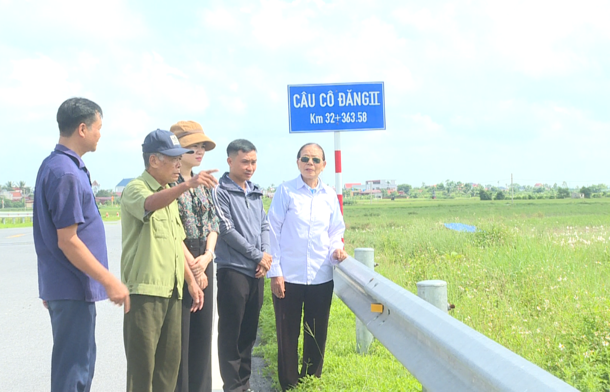 Người cao tuổi kỳ vọng vào Đại hội đại biểu toàn quốc lần thứ XIV của Đảng Người cao tuổi kỳ vọng vào Đại hội đại biểu toàn quốc lần thứ XIV của Đảng