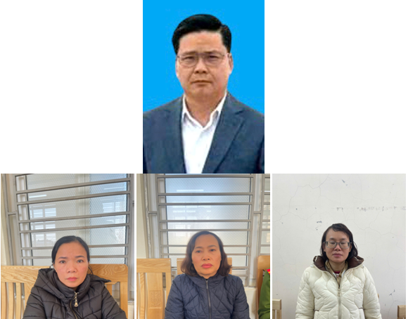 Tổng giám đốc công ty Đồ hộp Hạ Long cùng các nhân viên.
