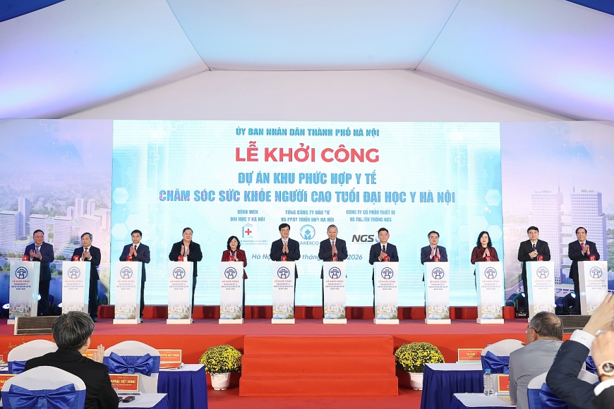 Tổng Bí thư Tô Lâm và các đại biểu thực hiện nghi thức khởi công xây dựng Khu phức hợp y tế - Chăm sóc sức khỏe người cao tuổi Đại học Y Hà Nội Tổng Bí thư Tô Lâm và các đại biểu thực hiện nghi thức khởi công xây dựng Khu phức hợp y tế - Chăm sóc sức khỏe người cao tuổi Đại học Y Hà Nội