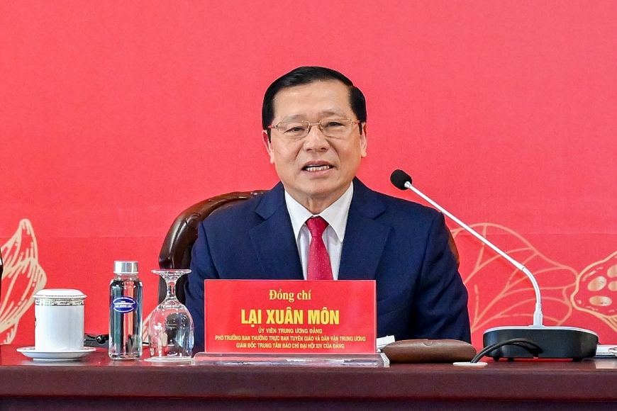 đồng chí Lại Xuân Môn, Ủy viên Trung ương Đảng, Phó Trưởng ban Thường trực Ban Tuyên giáo và Dân vận Trung ương đồng chí Lại Xuân Môn, Ủy viên Trung ương Đảng, Phó Trưởng ban Thường trực Ban Tuyên giáo và Dân vận Trung ương
