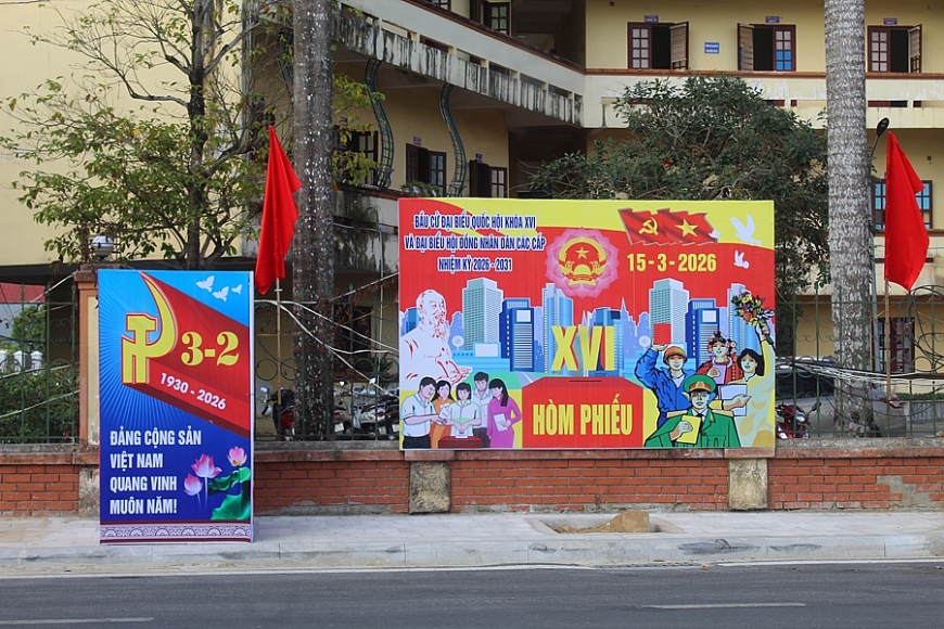 Xã Hoằng Hóa trang hoàng rực rỡ trước ngày bầu cử Xã Hoằng Hóa trang hoàng rực rỡ trước ngày bầu cử