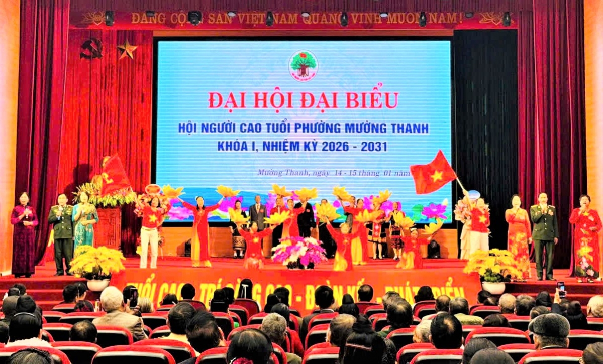 Tiết mục văn nghệ chào mừng Đại hội