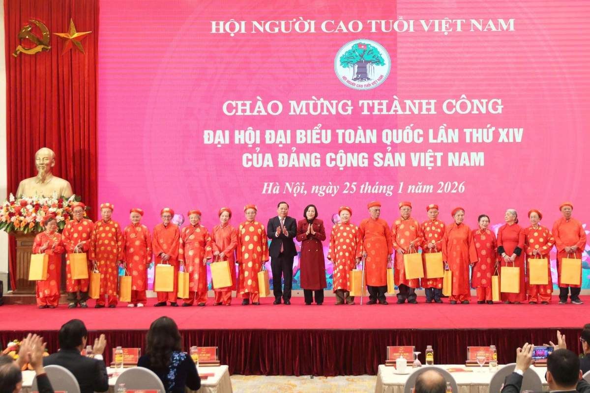 Chương trình nghệ thuật “Hào khí Diên Hồng trong kỷ nguyên mới” chào mừng thành công Đại hội XIV của Đảng