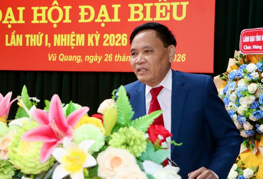 Ông Thái Sinh – Chủ tịch Hội Người cao tuổi tỉnh Hà Tĩnh phát biểu chỉ đạo tại Đại hội. Ông Thái Sinh – Chủ tịch Hội Người cao tuổi tỉnh Hà Tĩnh phát biểu chỉ đạo tại Đại hội.