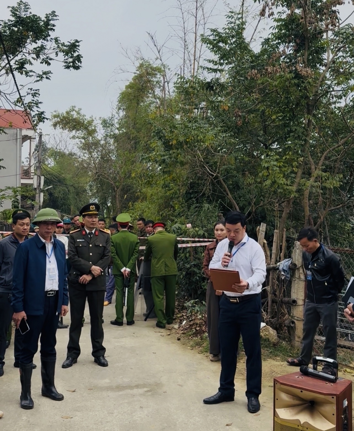 Phú Thọ: Xã Đạo Trù cưỡng chế bắt buộc thực hiện biện pháp khắc phục hậu quả trong thủ tục hành chính Phú Thọ: Xã Đạo Trù cưỡng chế bắt buộc thực hiện biện pháp khắc phục hậu quả trong thủ tục hành chính