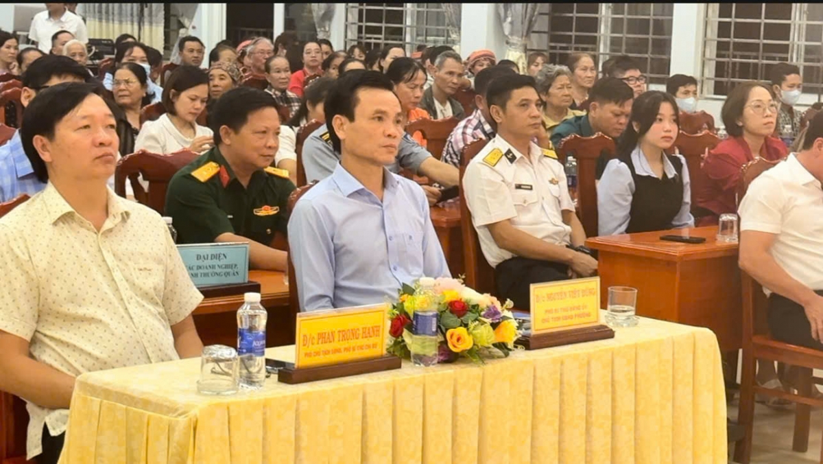 : Lãnh đạo phường Phước Thắng tham dự chương trình : Lãnh đạo phường Phước Thắng tham dự chương trình