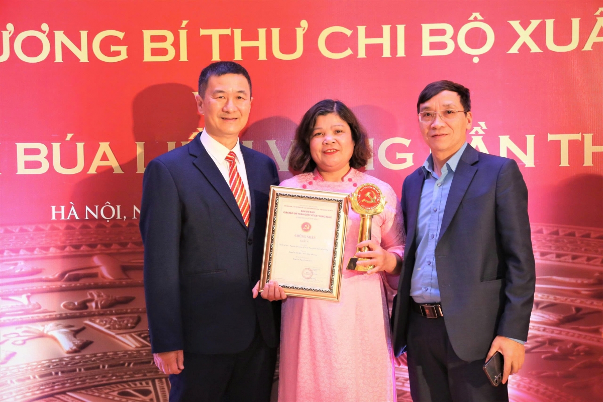 Tạp chí Người cao tuổi đoạt Giải C - Giải Búa liềm Vàng lần thứ X năm 2025 Tạp chí Người cao tuổi đoạt Giải C - Giải Búa liềm Vàng lần thứ X năm 2025