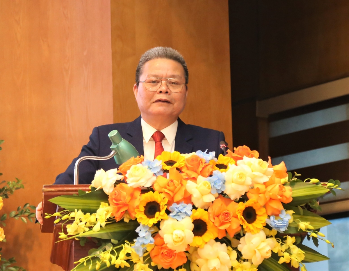 Ông Phạm Huy Giáp phát biểu Ông Phạm Huy Giáp phát biểu