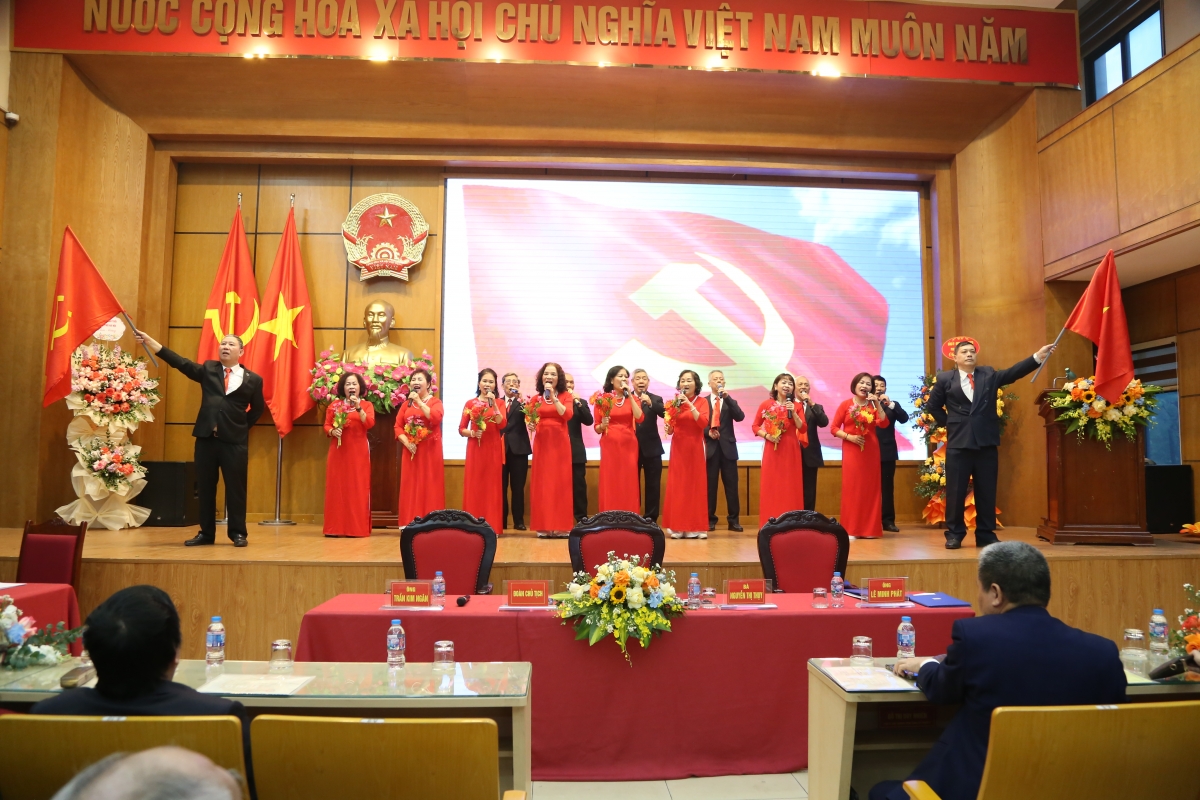 Tiết mục văn nghệ chào mừng Đại hội Tiết mục văn nghệ chào mừng Đại hội