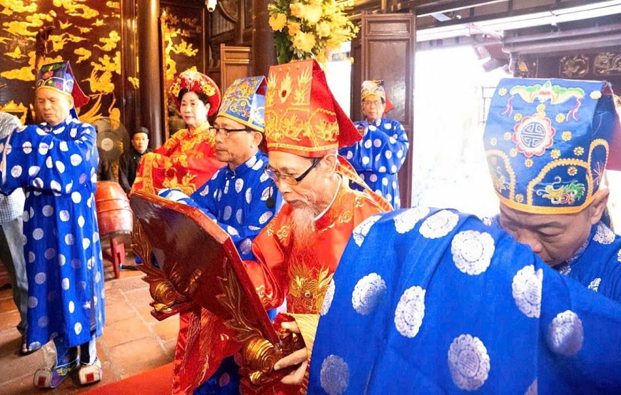 Đọc văn trong ngày Lễ hội. Ảnh : Ban quản lý di tích. Đọc văn trong ngày Lễ hội. Ảnh : Ban quản lý di tích.