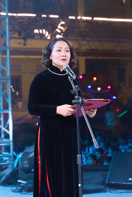 Cô Nguyễn Thị Thu Hương – Bí thư Chi bộ, Hiệu trưởng Trường Tiểu học Kiền Bái Cô Nguyễn Thị Thu Hương – Bí thư Chi bộ, Hiệu trưởng Trường Tiểu học Kiền Bái