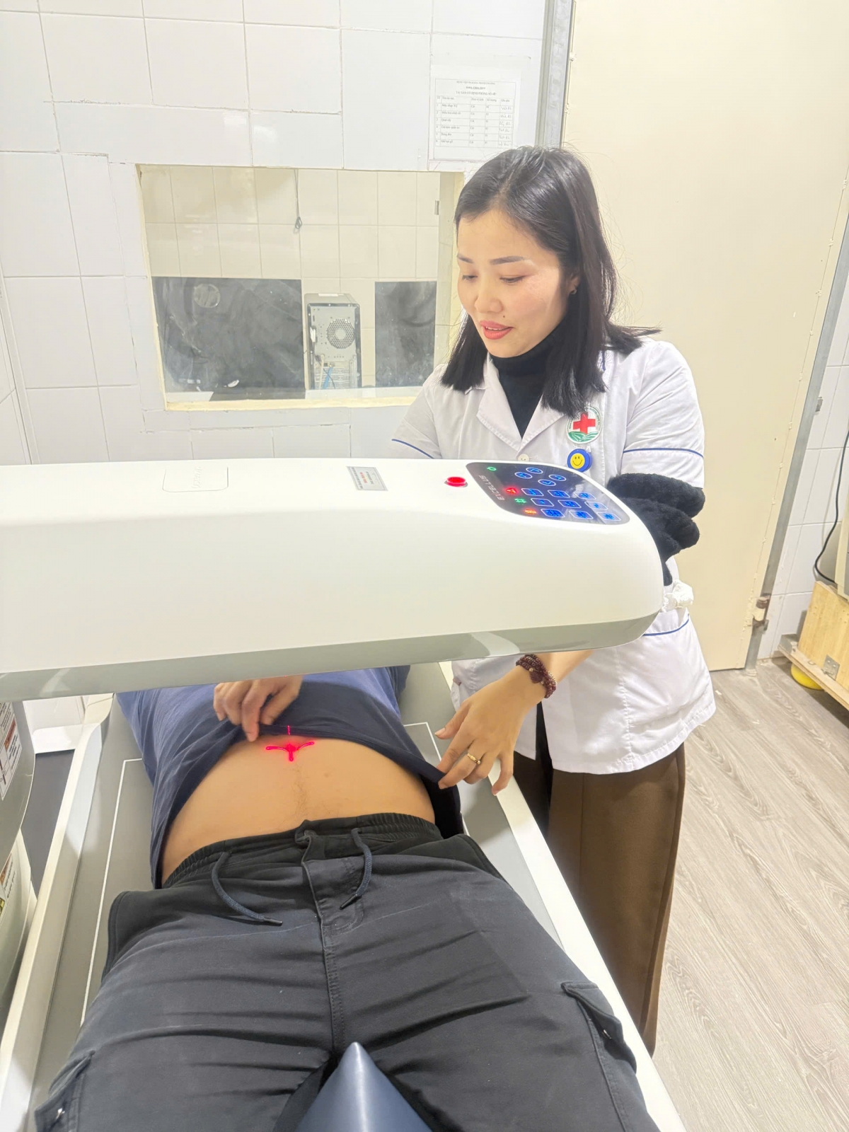 Người bệnh thuận tiện hơn trong việc khám chữa bệnh nhờ những thay đổi tích cực của Bệnh viện đa khoa Thanh Chương Người bệnh thuận tiện hơn trong việc khám chữa bệnh nhờ những thay đổi tích cực của Bệnh viện đa khoa Thanh Chương