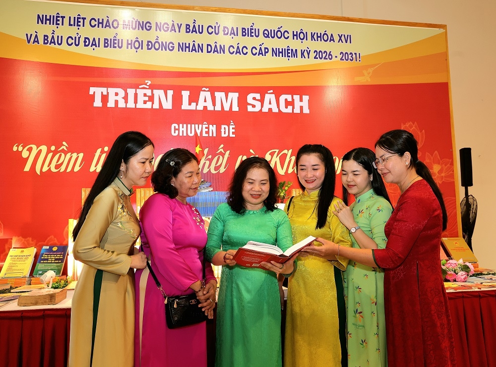 TP. Cần Thơ tổ chức trưng bày chuyên đề “Ý Đảng – Lòng dân” chào đón ngày hội bầu cử TP. Cần Thơ tổ chức trưng bày chuyên đề “Ý Đảng – Lòng dân” chào đón ngày hội bầu cử