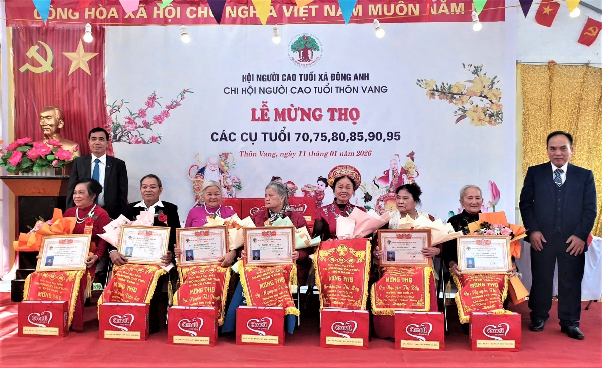 Mừng thọ NCT xã Đông Anh, TP Hà Nội nhân dịp Xuân Bính Ngọ 2026 Mừng thọ NCT xã Đông Anh, TP Hà Nội nhân dịp Xuân Bính Ngọ 2026