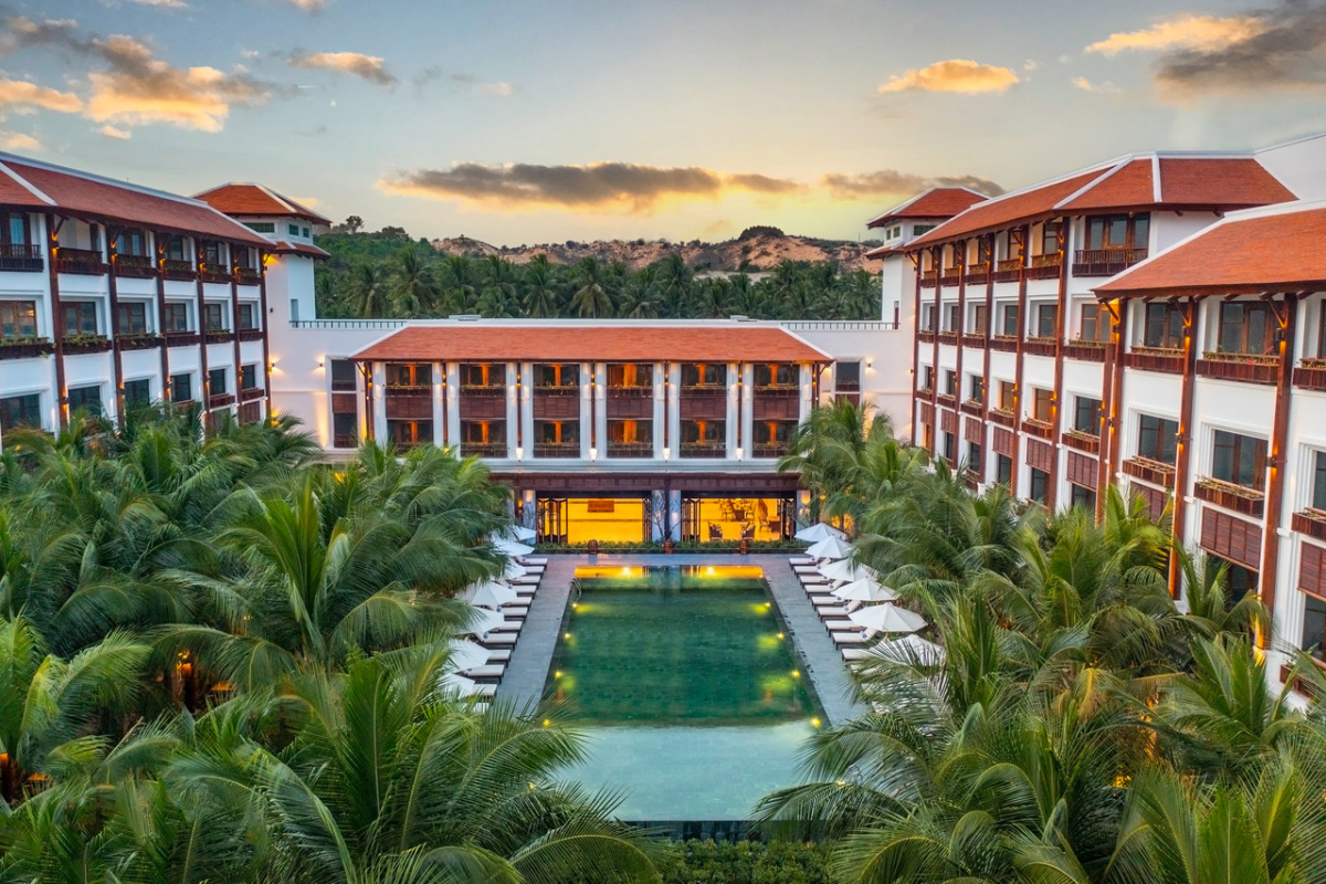 Resort nổi bật với phong cách Đông Dương