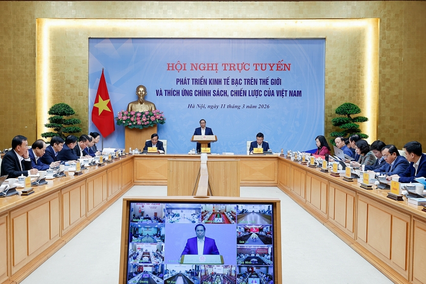 Sáng 11/3, tại trụ sở Chính phủ, Thủ tướng Phạm Minh Chính chủ trì Hội nghị về tình hình phát triển kinh tế bạc trên thế giới và thích ứng chính sách, chiến lược của Việt Nam. Sáng 11/3, tại trụ sở Chính phủ, Thủ tướng Phạm Minh Chính chủ trì Hội nghị về tình hình phát triển kinh tế bạc trên thế giới và thích ứng chính sách, chiến lược của Việt Nam.