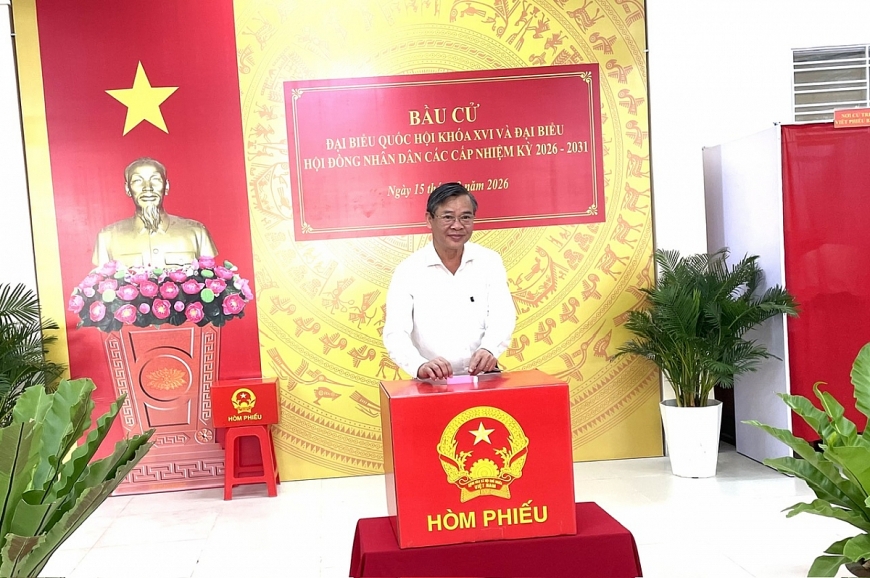 Ông Trương Cảnh Tuyên- Phó Bí thư Thành ủy, Chủ tịch UBND TP. Cần Thơ Khu vực bỏ phiếu  số 3, Đơn vị bầu cử số  1, Phường Tân An