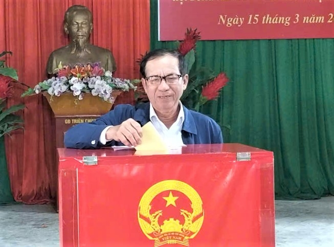 Ông Võ Điển