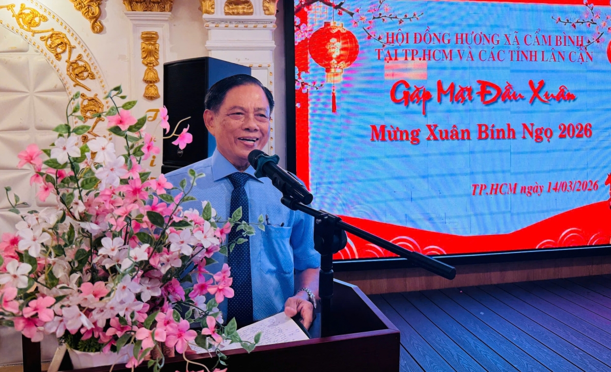 Ông Nguyễn Văn Tiến, Chủ tịch Hội đồng hương Cẩm Bình TP.HCM phát biểu tại buổi họp mặt Xuân Bính Ngọ 2026, gắn kết cộng đồng người Hà Tĩnh Ông Nguyễn Văn Tiến, Chủ tịch Hội đồng hương Cẩm Bình TP.HCM phát biểu tại buổi họp mặt Xuân Bính Ngọ 2026, gắn kết cộng đồng người Hà Tĩnh