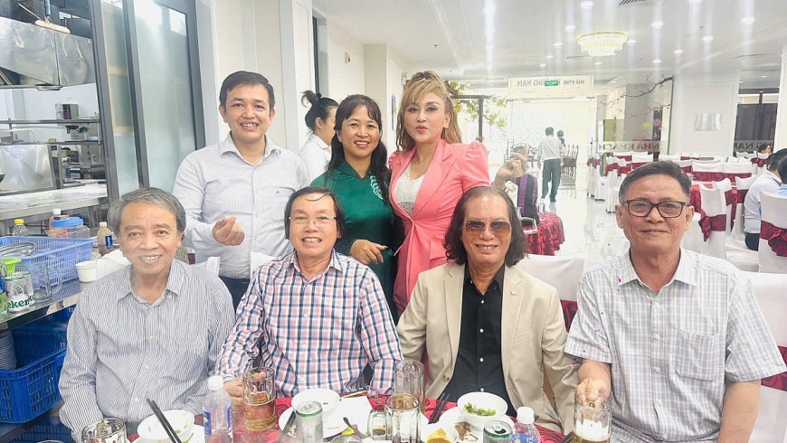 Tiệc thân mật anh em đồng hương Gia Lai Tiệc thân mật anh em đồng hương Gia Lai