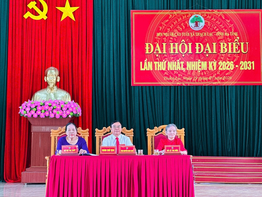 Đoàn Chủ tịch điều hành Đại hội. Đoàn Chủ tịch điều hành Đại hội.
