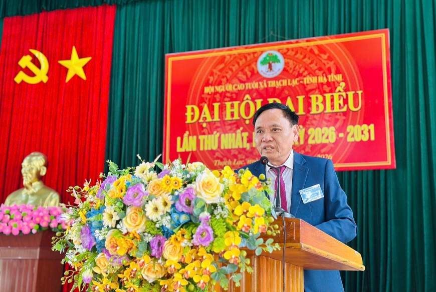 Ông Thái Sinh - Chủ tịch Hội NCT Hà Tĩnh ghi nhận, đánh giá cao các kết quả đạt được của Hội NCT Thạch Lạc trong nhiệm kỳ vừa qua. Ông Thái Sinh - Chủ tịch Hội NCT Hà Tĩnh ghi nhận, đánh giá cao các kết quả đạt được của Hội NCT Thạch Lạc trong nhiệm kỳ vừa qua.