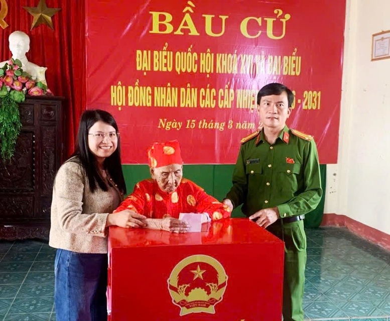 NGÀY HỘI NON SÔNG VÀ TRỌNG TRÁCH TRƯỚC NHÂN DÂN