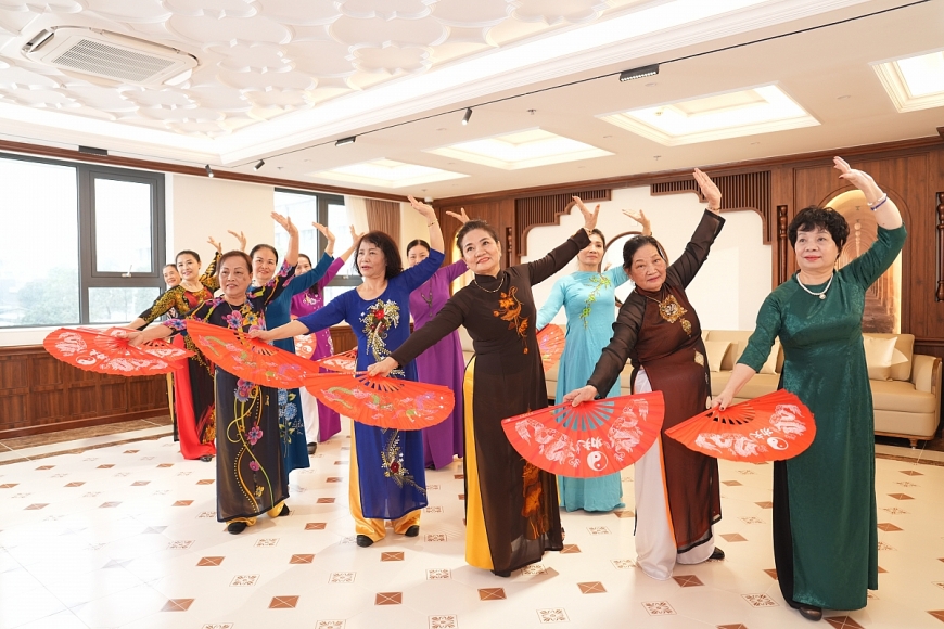 Tham gia các hoạt động xã hội giúp người cao tuổi sống vui, sống khoẻ, sống có ích