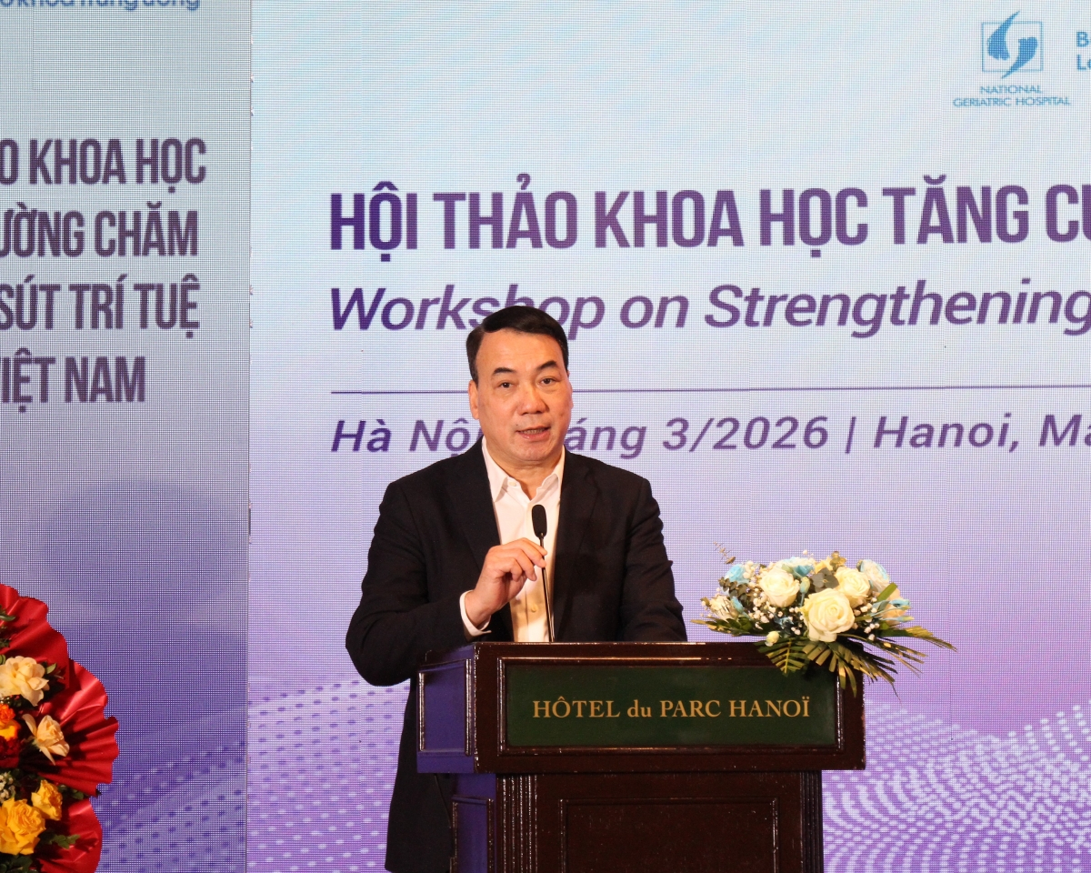 TS. Nguyễn Ngô Quang, Cục trưởng Cục Khoa học Công nghệ (Bộ Y tế) phát biểu tại Hội thảo về chăm sóc sa sút trí tuệ TS. Nguyễn Ngô Quang, Cục trưởng Cục Khoa học Công nghệ (Bộ Y tế) phát biểu tại Hội thảo về chăm sóc sa sút trí tuệ
