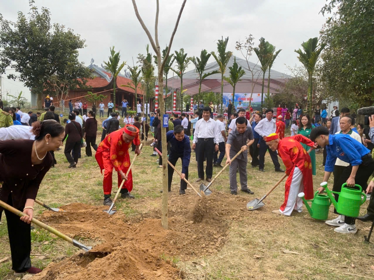 Phóng sự ảnh: Ngày hội NCT hưởng ứng phát động Tết trồng cây “Đời đời nhớ ơn Bác Hồ” năm 2026 Phóng sự ảnh: Ngày hội NCT hưởng ứng phát động Tết trồng cây “Đời đời nhớ ơn Bác Hồ” năm 2026