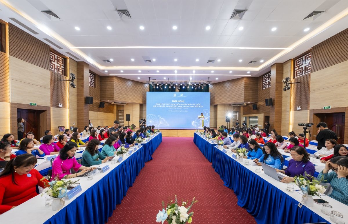 Quang cảnh Hội nghị Quang cảnh Hội nghị