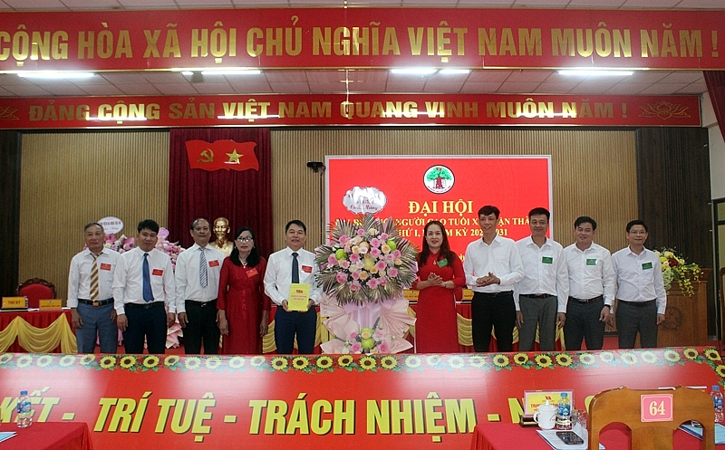 Đại hội NCT xã Luận Thành quyết tâm thực hiện thành công các chỉ tiêu trong nhiệm kỳ mới Đại hội NCT xã Luận Thành quyết tâm thực hiện thành công các chỉ tiêu trong nhiệm kỳ mới