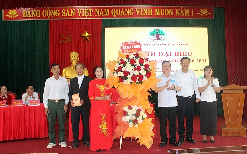 Đẩy mạnh phong trào 'Tuổi cao - gương sáng' trong giai đoạn mới