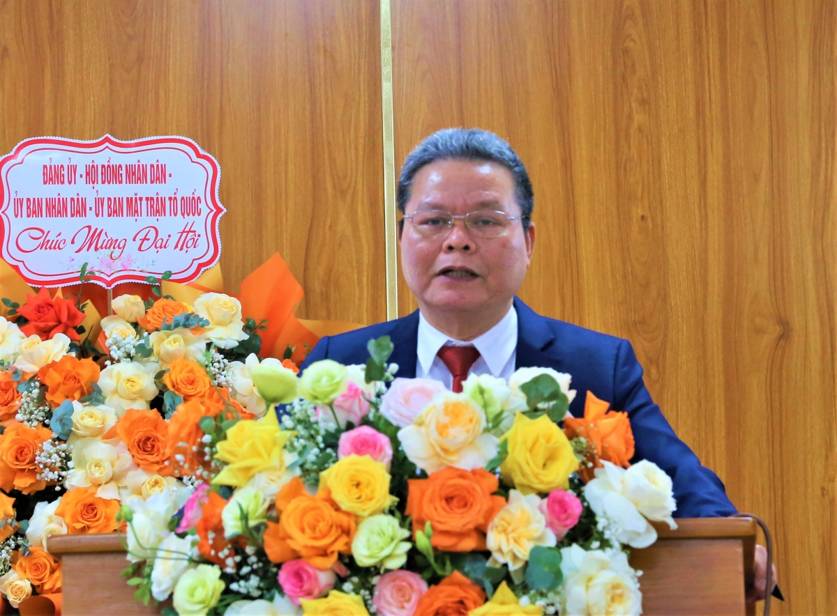 Ông Phạm Huy Giáp phát biểu Ông Phạm Huy Giáp phát biểu