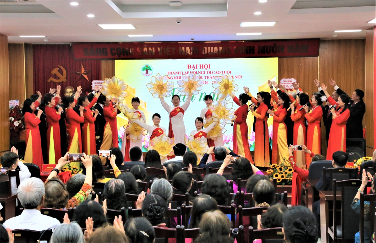 Tiết mục văn nghệ chào mừng Đại hội Tiết mục văn nghệ chào mừng Đại hội