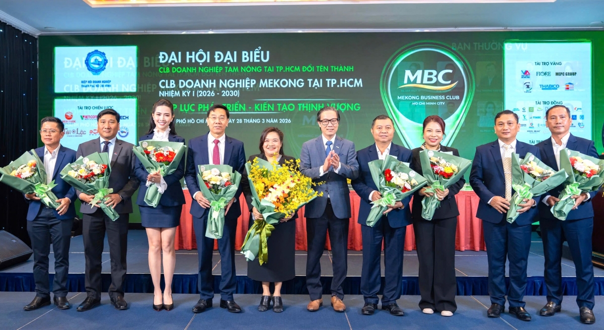 Ra mắt Ban Thường vụ CLB Doanh nghiệp Mekong gồm Chủ tịch và các Phó Chủ tịch Ra mắt Ban Thường vụ CLB Doanh nghiệp Mekong gồm Chủ tịch và các Phó Chủ tịch