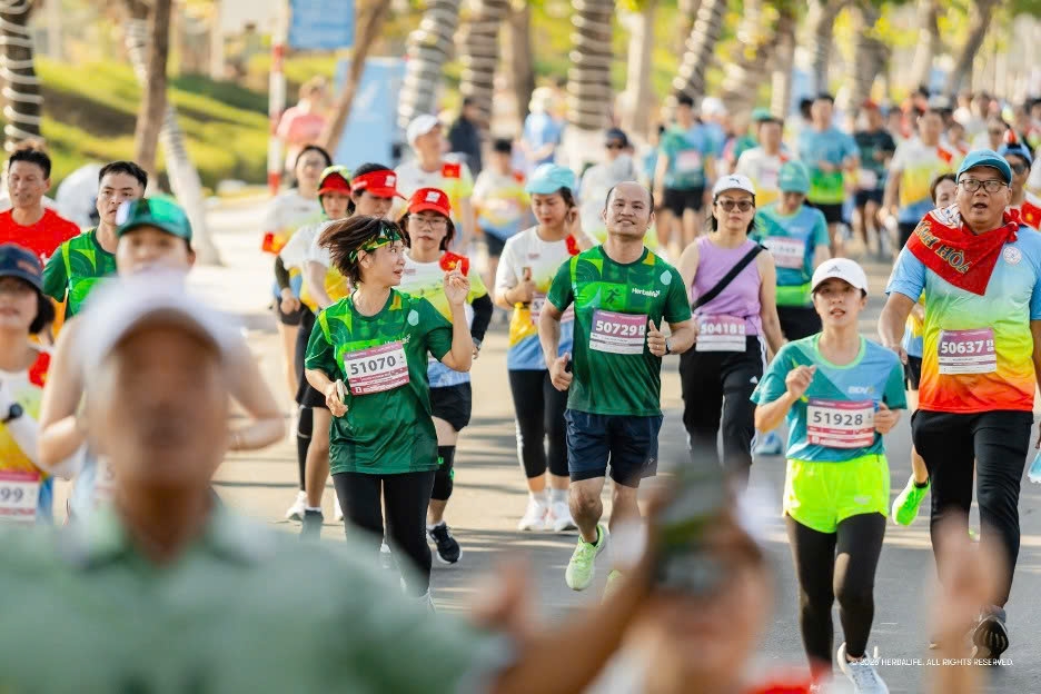 Herbalife Việt Nam tiếp tục đồng hành cùng Giải Vô địch Quốc gia Marathon và cự ly dài Herbalife Việt Nam tiếp tục đồng hành cùng Giải Vô địch Quốc gia Marathon và cự ly dài