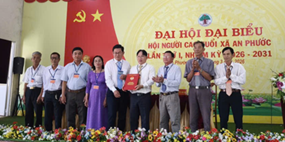 Ông Lê Minh Hòa- Ủy viên Ban Thường vụ Đảng ủy, Chủ tịch Ủy ban MTTQ Việt Nam xã trao quyết định công nhận và ra mắt Ban Chấp hành Hội Người cao tuổi xã An Phước khóa I, nhiệm kỳ 2026 - 2031 . Ông Lê Minh Hòa- Ủy viên Ban Thường vụ Đảng ủy, Chủ tịch Ủy ban MTTQ Việt Nam xã trao quyết định công nhận và ra mắt Ban Chấp hành Hội Người cao tuổi xã An Phước khóa I, nhiệm kỳ 2026 - 2031 .