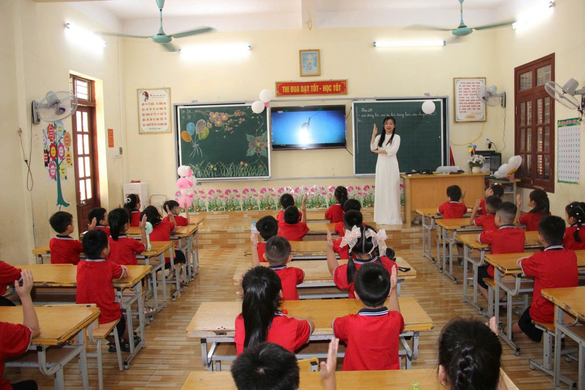 Hải Phòng: Hướng tới mục tiêu trở thành trung tâm giáo dục, đào tạo hàng đầu cả nước Hải Phòng: Hướng tới mục tiêu trở thành trung tâm giáo dục, đào tạo hàng đầu cả nước