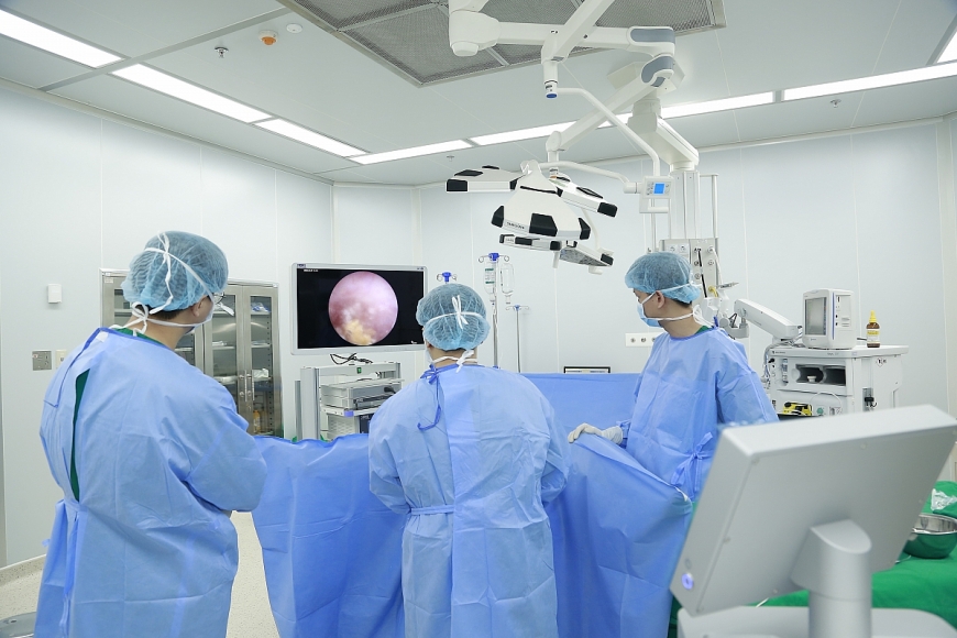 Điều trị sỏi thận hoàn toàn không vết mổ Điều trị sỏi thận hoàn toàn không vết mổ