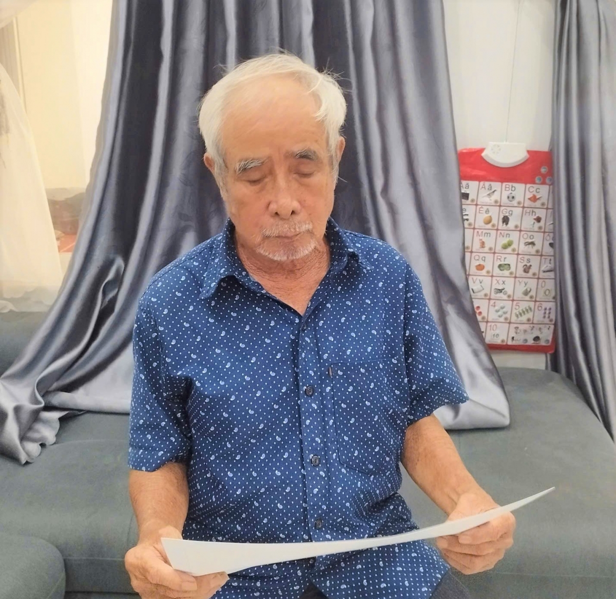 Ông Phạm Văn Nhiều thường xuyên nghiên cứu tài liệu để hiểu kỹ và triển khai hiệu quả các nhiệm vụ trọng tâm của Hội Ông Phạm Văn Nhiều thường xuyên nghiên cứu tài liệu để hiểu kỹ và triển khai hiệu quả các nhiệm vụ trọng tâm của Hội