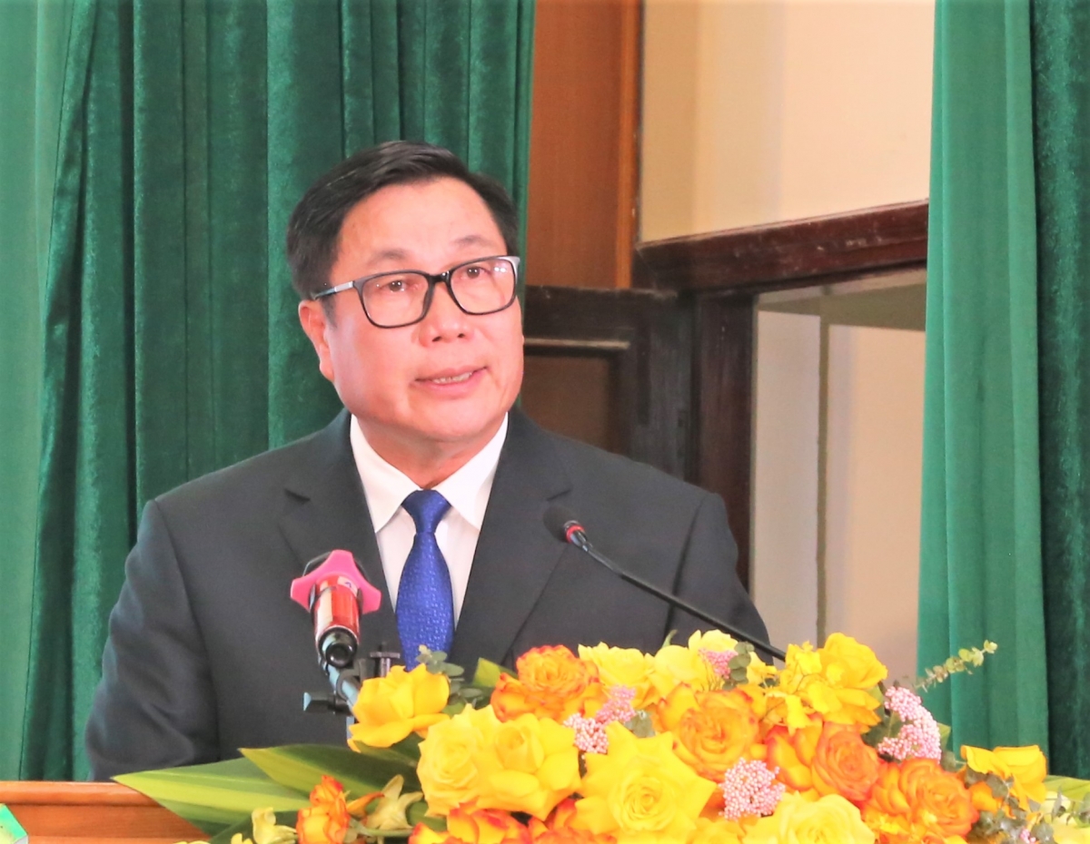 Bí thư Đảng ủy phường Nguyễn Quang Hiếu phát biểu Bí thư Đảng ủy phường Nguyễn Quang Hiếu phát biểu