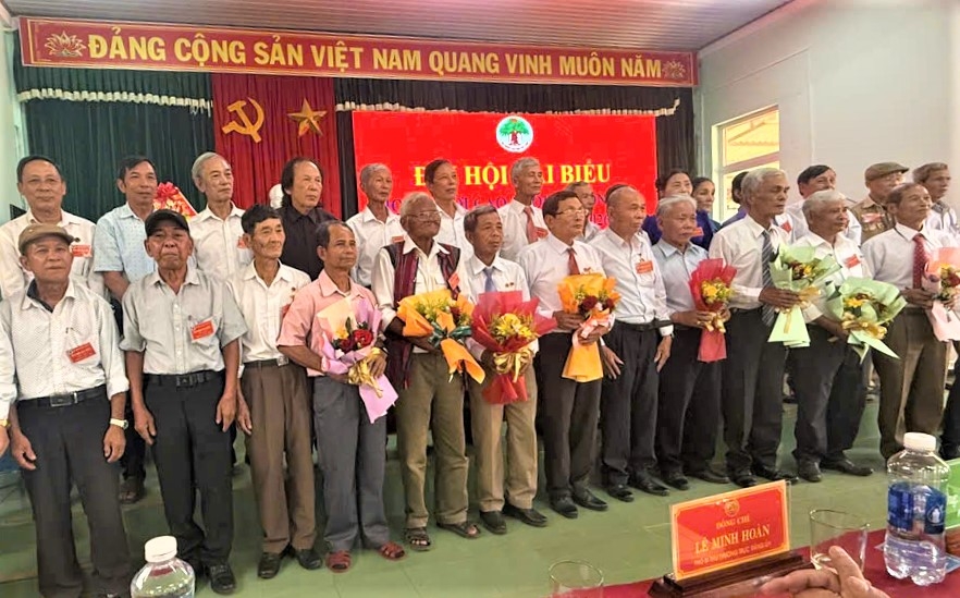 Ban chấp hành Hội NCT xã Cồn Tiên ra mắt Đại hội Ban chấp hành Hội NCT xã Cồn Tiên ra mắt Đại hội