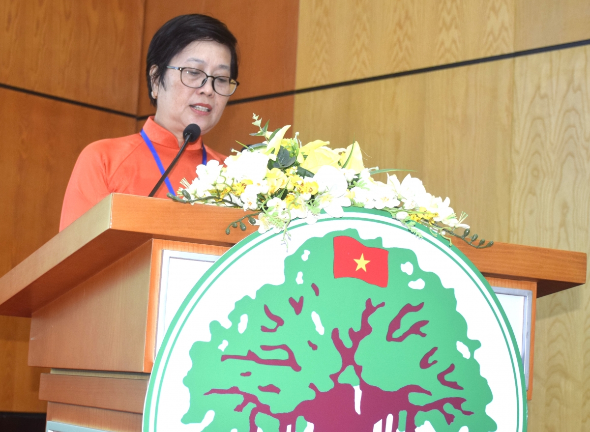 Bà Ngô Lệ Xuân, Chủ tịch Hội Người cao tuổi phường Bàn Cờ phát biểu tại Đại hội Bà Ngô Lệ Xuân, Chủ tịch Hội Người cao tuổi phường Bàn Cờ phát biểu tại Đại hội