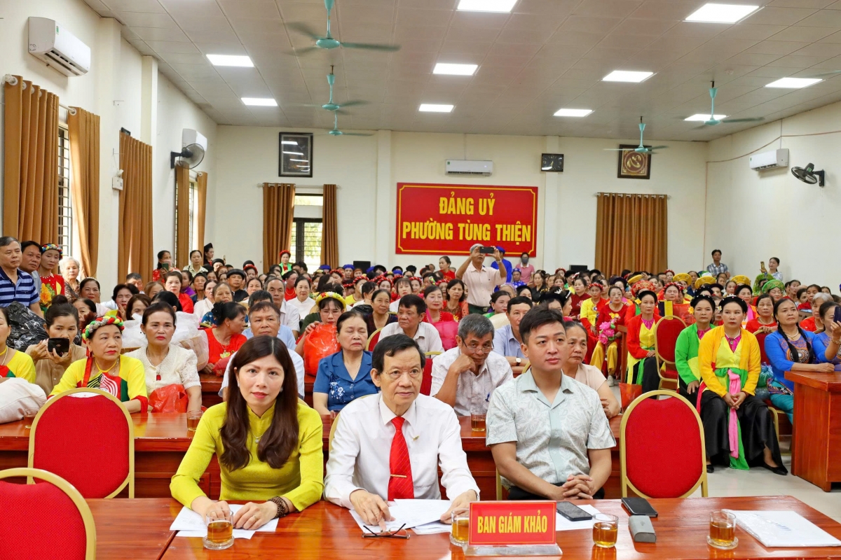 Các đại biểu và đông đảo hội viên NCT tham gia chương trình Các đại biểu và đông đảo hội viên NCT tham gia chương trình