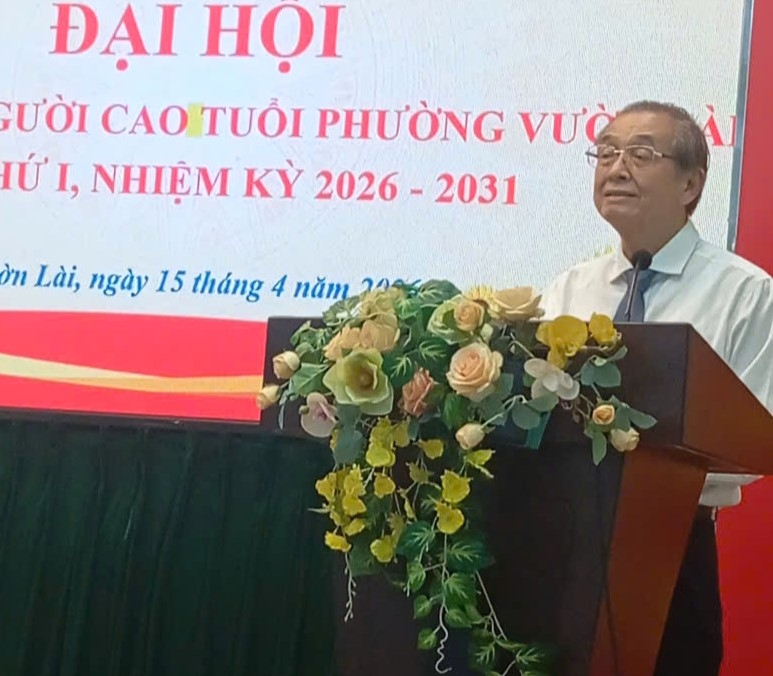 TS. Huỳnh Thành Lập phát biểu chỉ đạo tại Đại hội Người cao tuổi phường Vườn Lài TS. Huỳnh Thành Lập phát biểu chỉ đạo tại Đại hội Người cao tuổi phường Vườn Lài