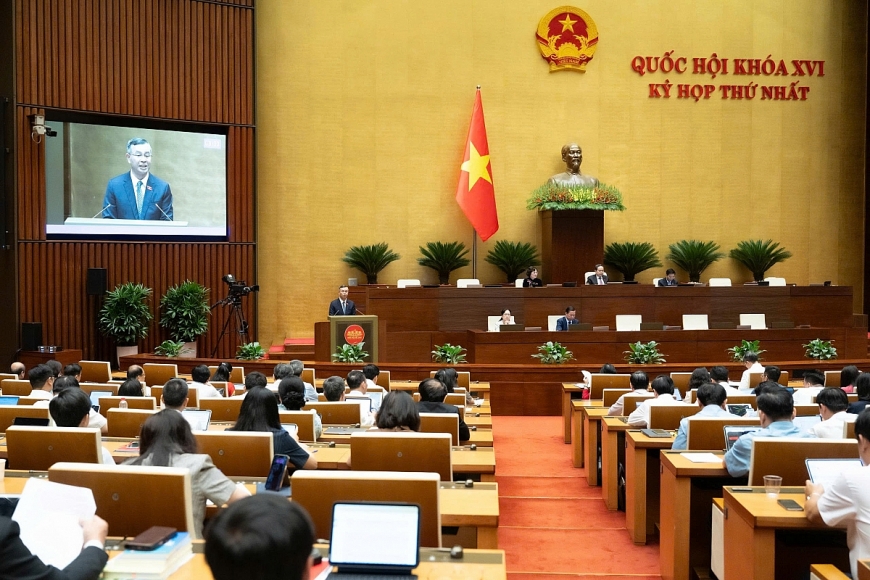 Toàn cảnh phiên họp.